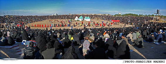 آیین سنتی و مذهبی ˈخیمه کوبیˈ در نوش آباد برگزار شد