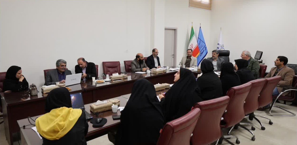 نشست هماهنگی ثبت ملی آیین حلواپزی دشت‌های کشاورزی نوش‌آباد
