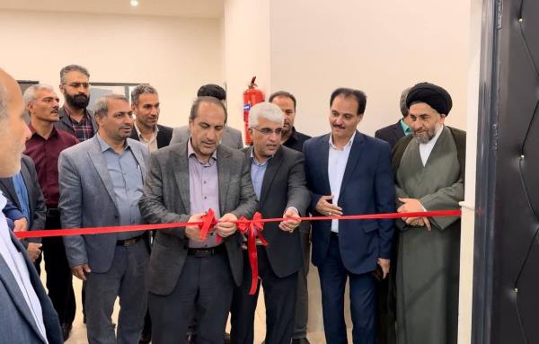 افتتاح و بهره برداری از سالن جلسات شهرداری نوش آباد با حضور معاون سیاسی اجتماعی استاندار اصفهان