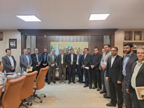 دیدار شهردار نوش آباد با معاون وزیر راه و شهرسازی