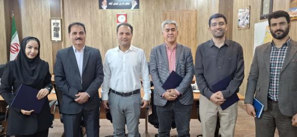 تقدیر از مدیران ادوار مختلف پایگاه میراث فرهنگی نوش‌آباد به مناسبت روز باستان‌شناس  