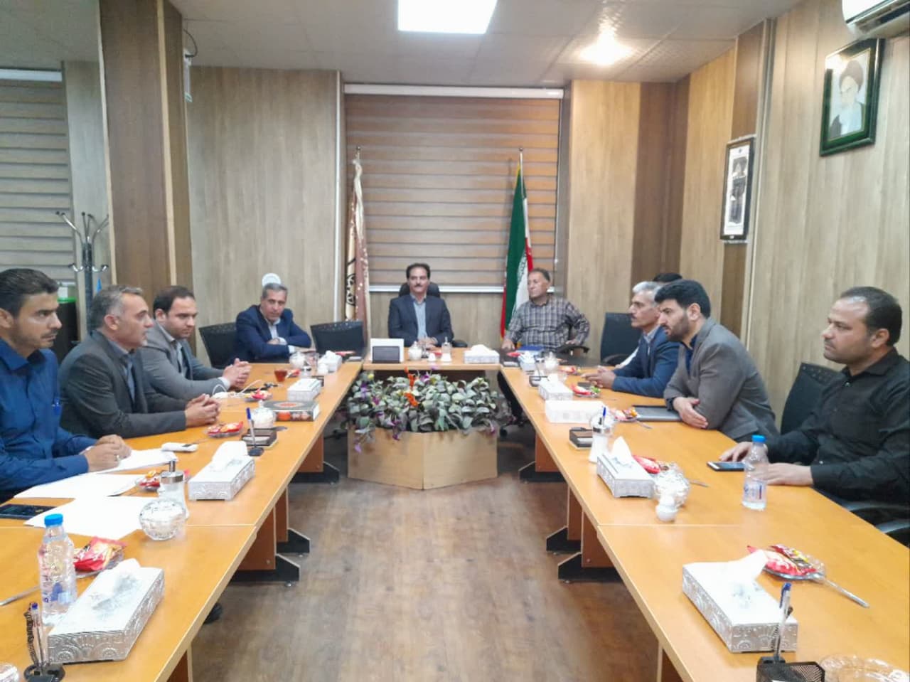 تقدیر شهردار نوش آباد از اعضای شورای اسلامی شهر به مناسبت ۹ اردیبهشت، روز ملی شوراها